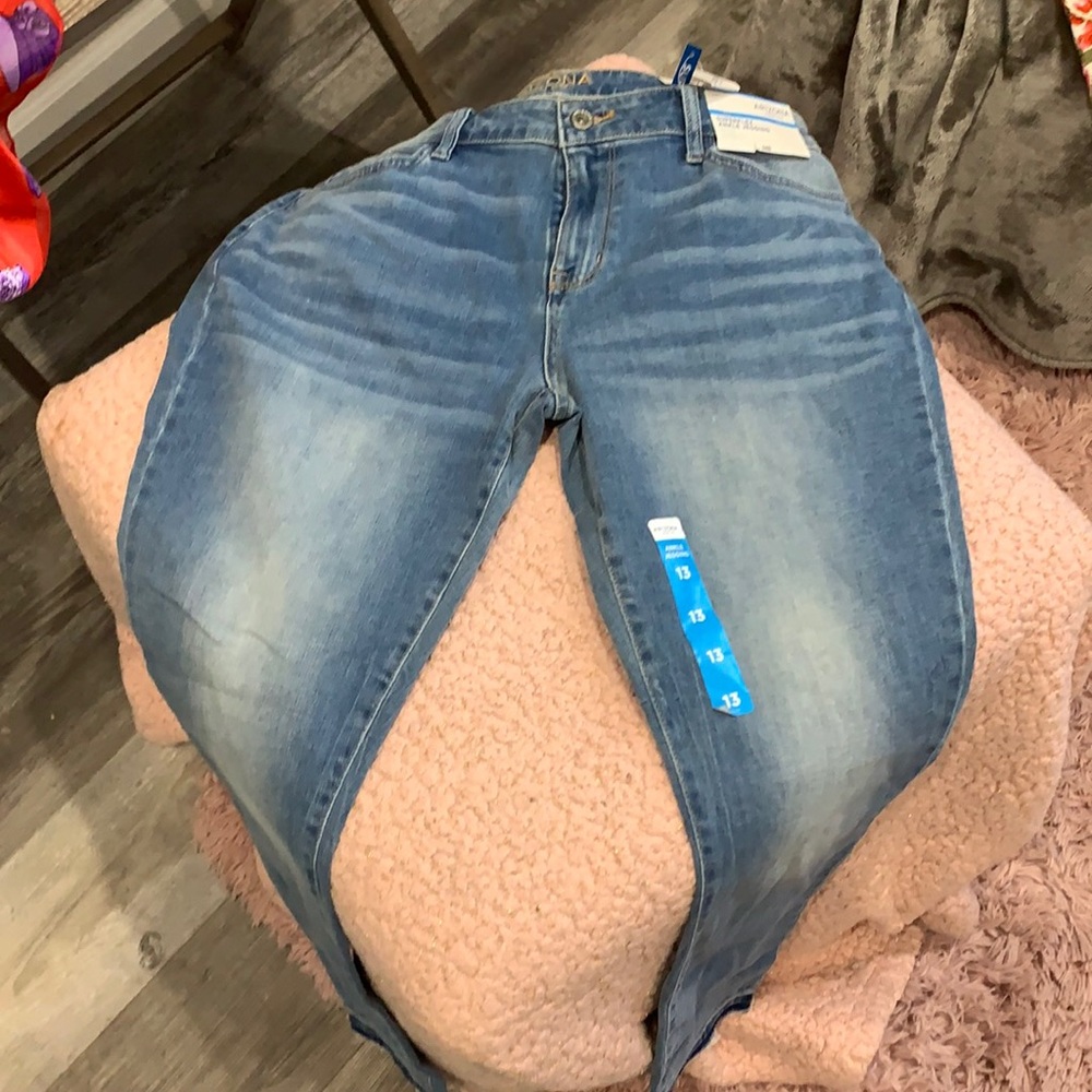 Blue wash denim ankle jeans